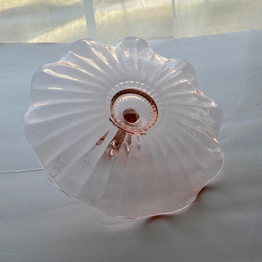 ANCHOR HOCKING Vintage Pink Glass Serving Candy Trinket Dish 4 inches Tall